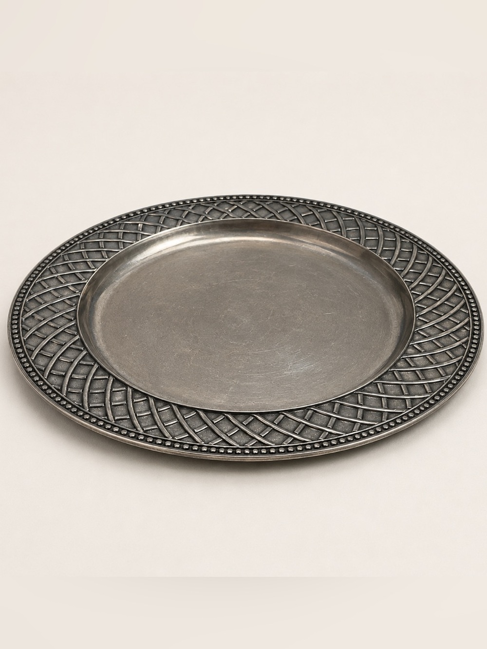 Wilton Armetale Woven Round Serving Platter Tray Discontinued Silver Tone 12.5”